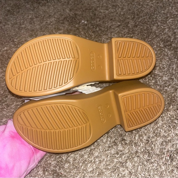 Crocs Brooklyn Woven Heeled Sandal White - Picture 3 of 3